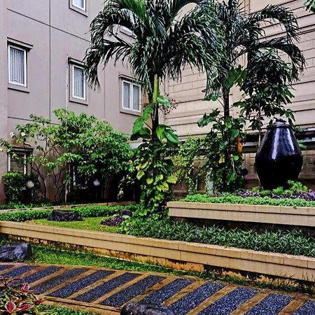 Collection O 6 Grand Palace Kemayoran Jakarta Ngoại thất bức ảnh